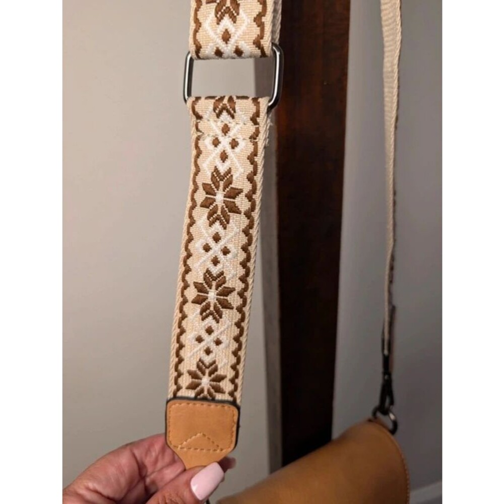 Small Vegan Leather Crossbody Phone Purse - Picture 3 of 12